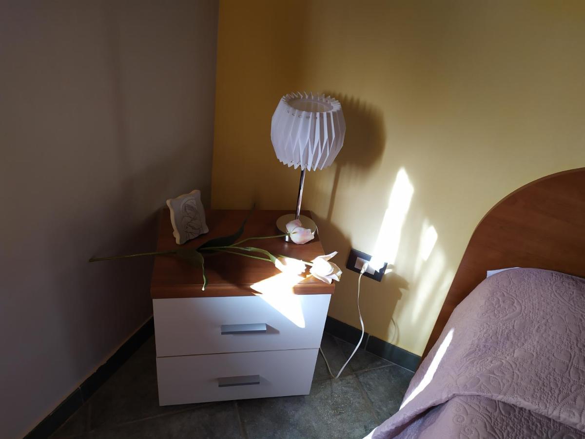 Casa Vacanze Fede Санто Стефано ди Камастра Екстериор снимка